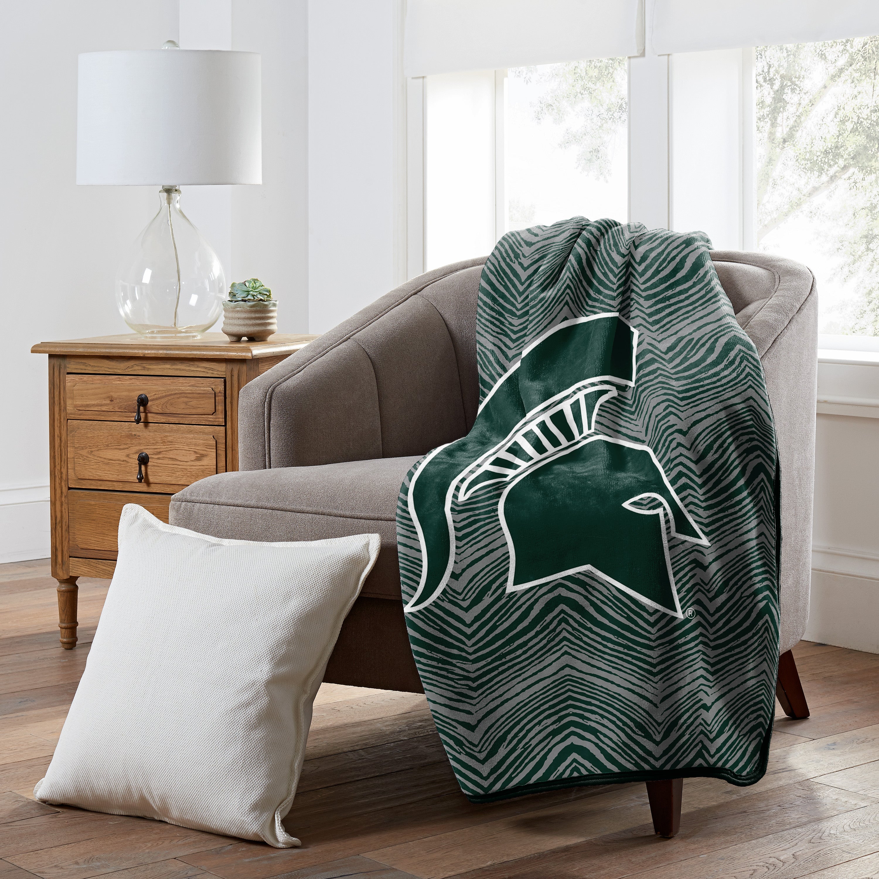 Zubaz x Northwest NCAA Michigan State Spartans Zubified Raschel Throw Blanket