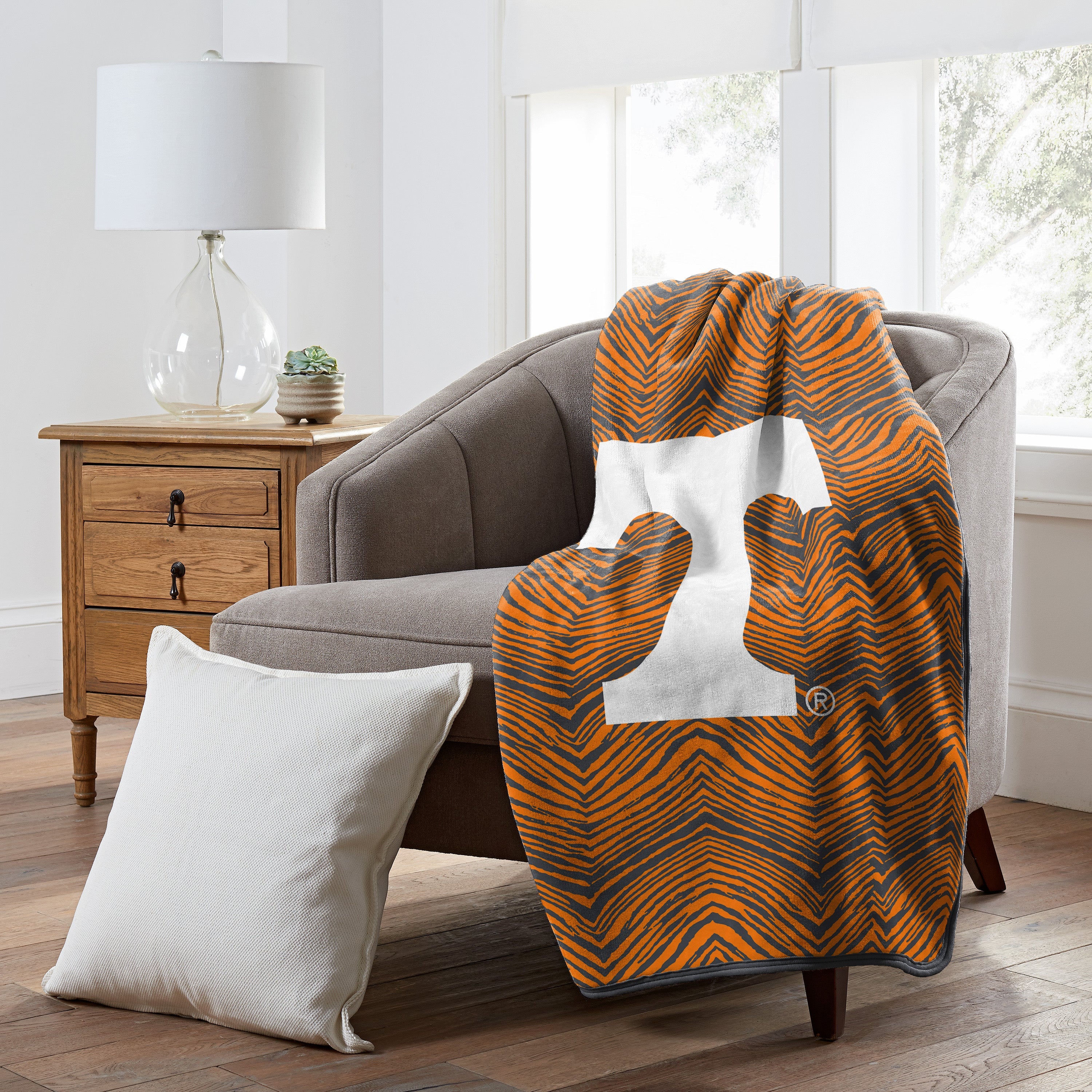 Zubaz x Northwest NCAA Tennessee Volunteers Zubified Raschel Throw Blanket