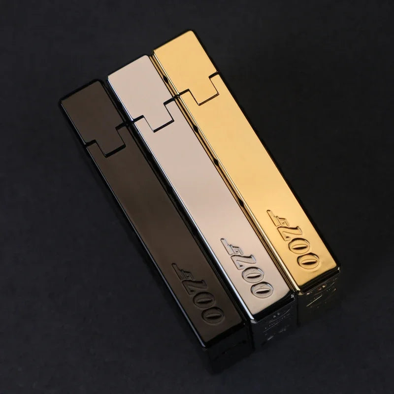 2026 New Unique High-End Atmospheric Brass Grinding Wheel Ignition Lighter with Butane Gas Side Rub Ignition High-End Men's Gift