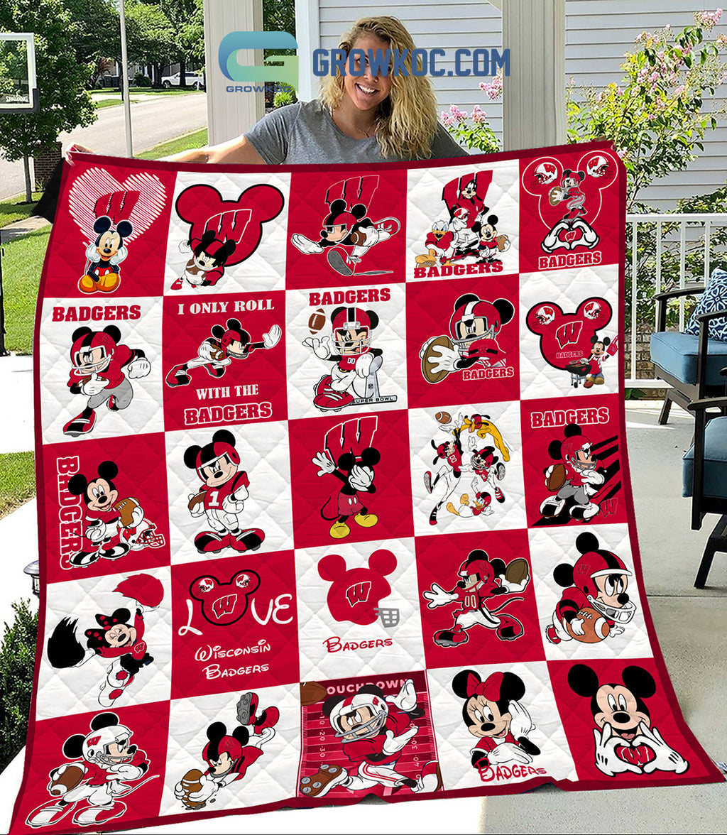 Wisconsin Badgers NCAA Mickey Disney Fleece Blanket Quilt