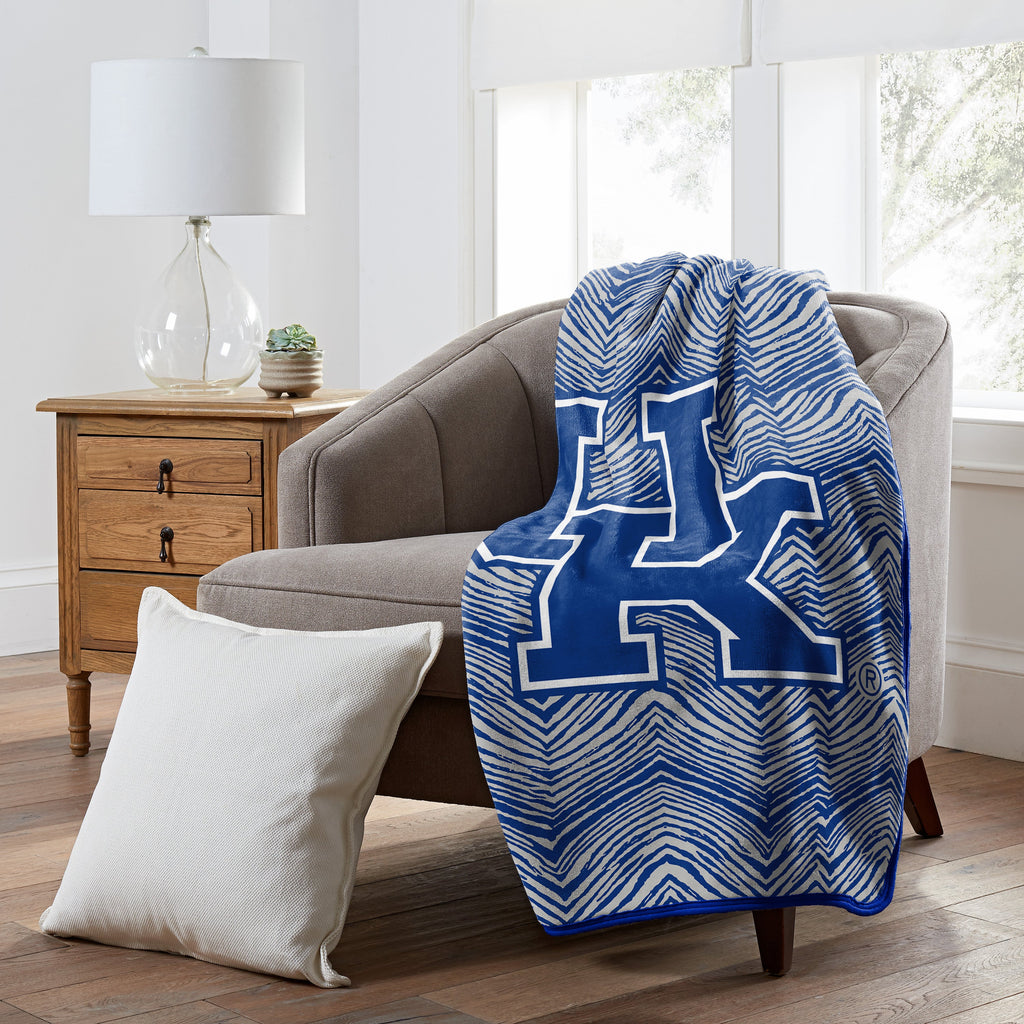 Zubaz x Northwest NCAA Kentucky Wildcats Zubified Raschel Throw Blanket