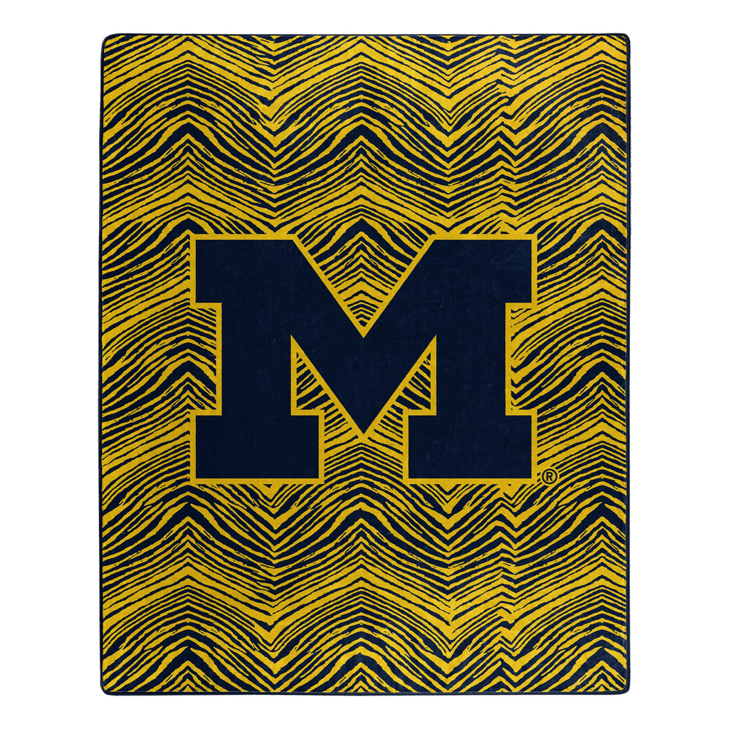 Zubaz x Northwest NCAA Michigan Wolverines Zubified Raschel Throw Blanket
