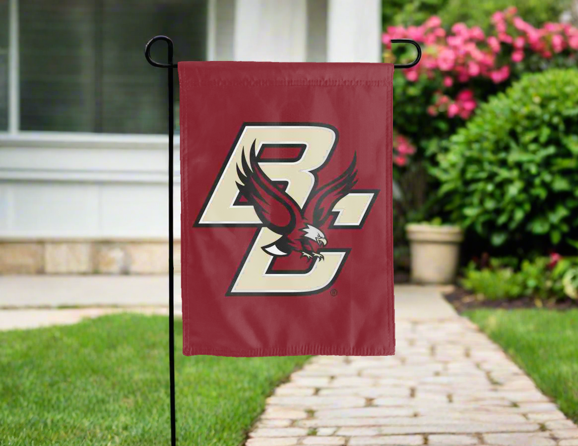 Boston College - Eagles Garden Flag