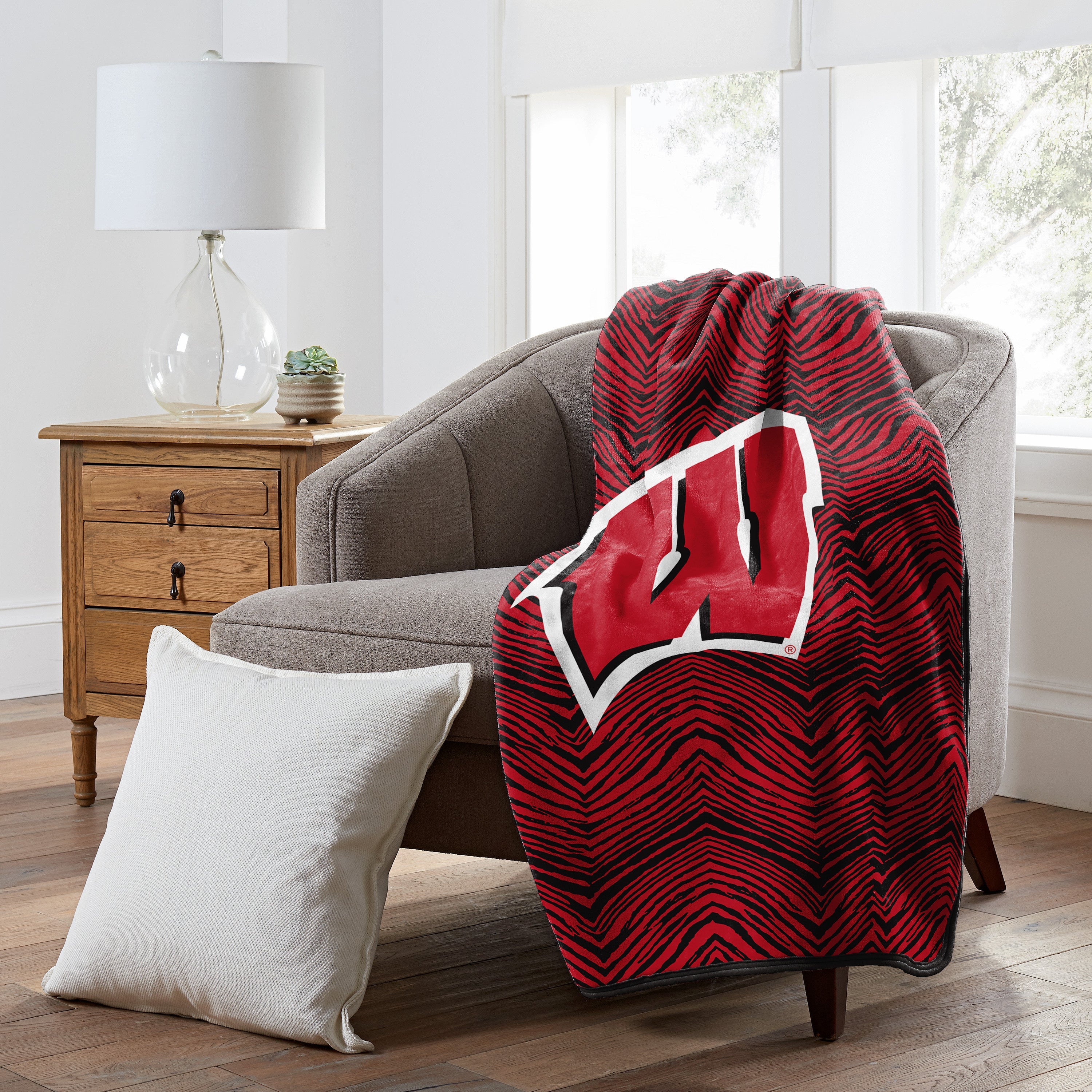 Zubaz x Northwest NCAA Wisconsin Badgers Zubified Raschel Throw Blanket