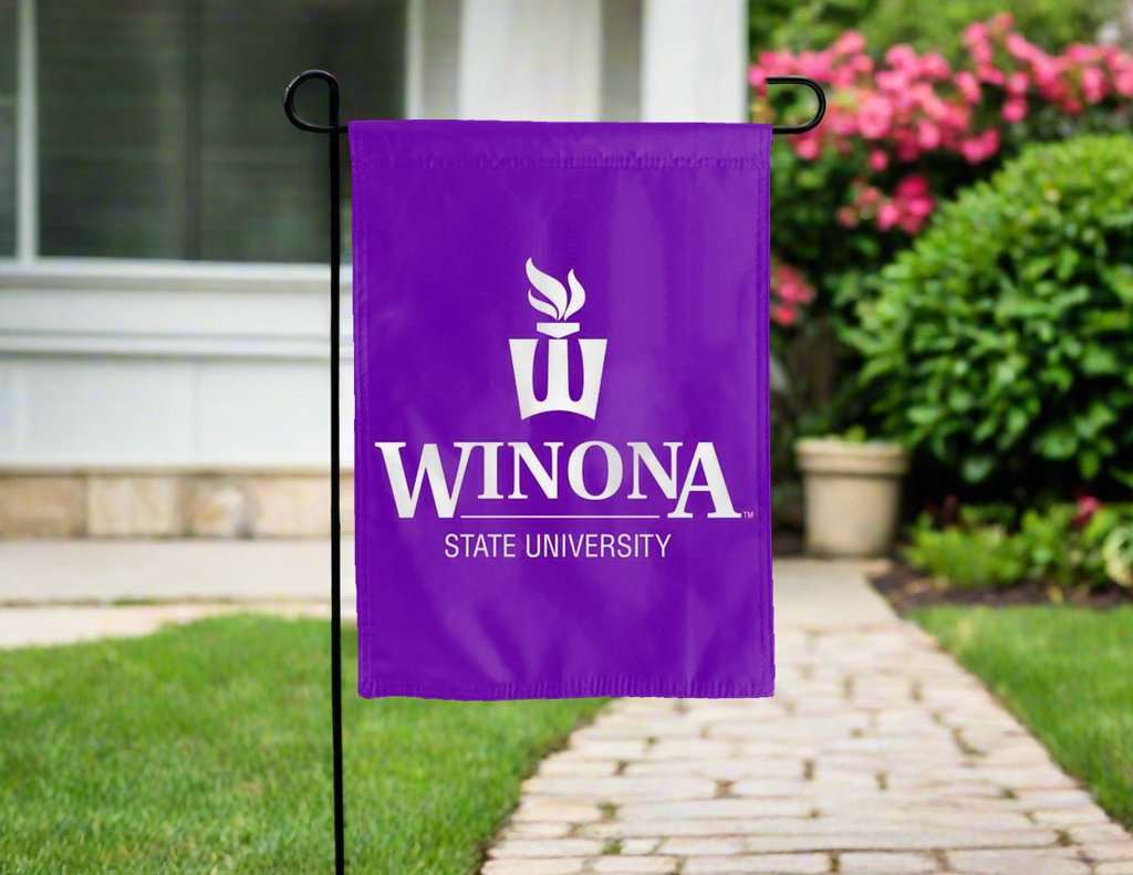Winona State University - Garden Flag